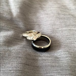 Men’s wedding band/ women’s wedding ring and band